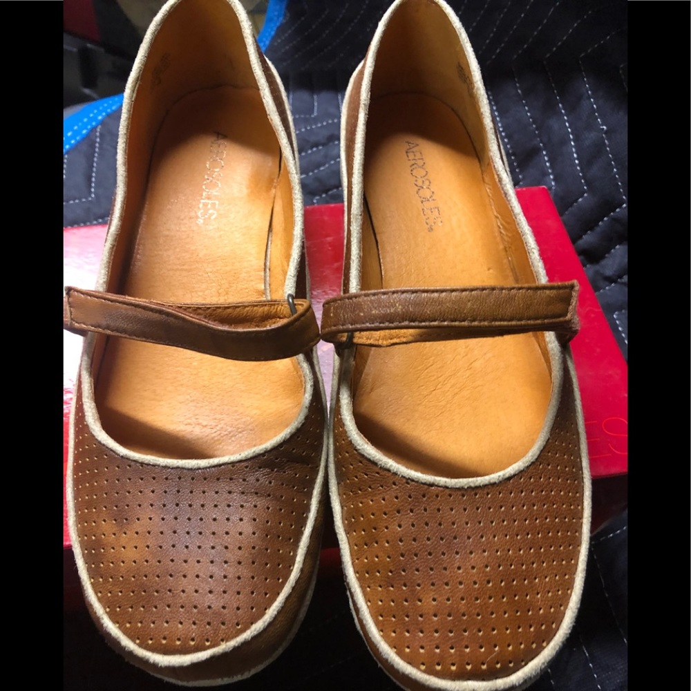 Aerosoles flat sandal